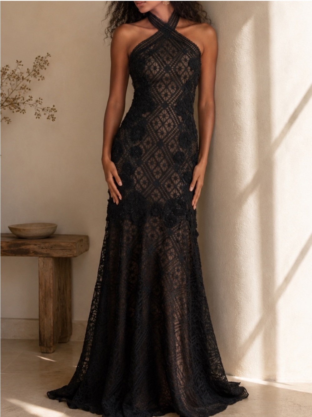 Tadashi Shoji Lakota Black Sequin Halter Neck Evening Gown Maxi Dress Mermaid